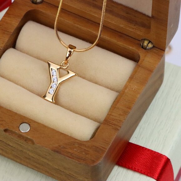 "Rose Gold Alphabet Y Pendant with Sparkling Crystals, XPPT1374 - Picture 9 of 12